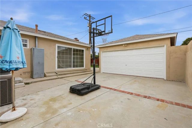 1209 W 136th, Compton, CA 90222