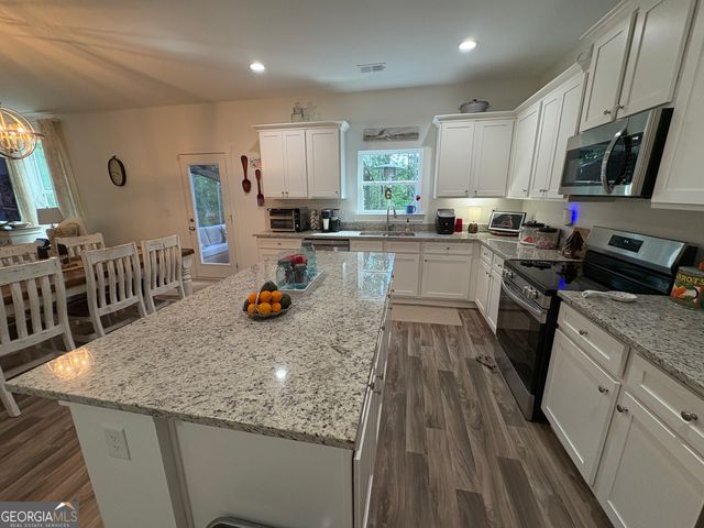 81 Boulder Drive, Toccoa, GA 30577