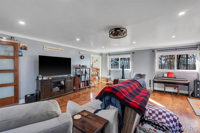 2557 Nike Base Road, Catawissa, MO 63015