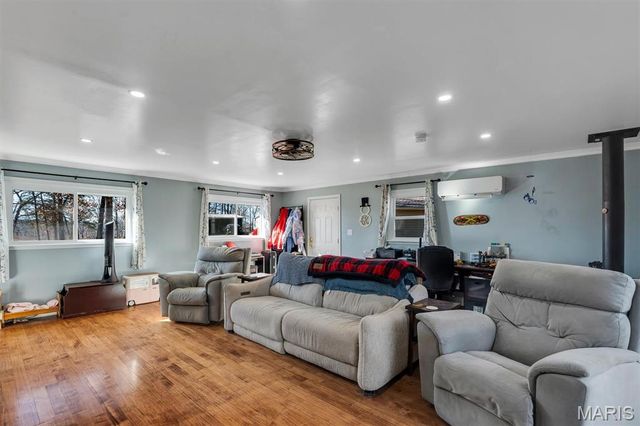 2557 Nike Base Road, Catawissa, MO 63015