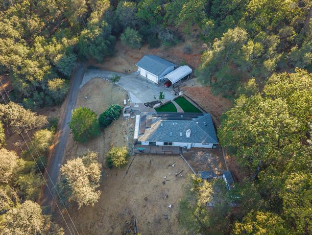 4041 Bunker Hill Rd, Shingle Springs, CA 95682