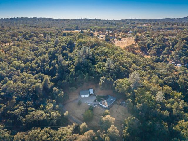 4041 Bunker Hill Rd, Shingle Springs, CA 95682