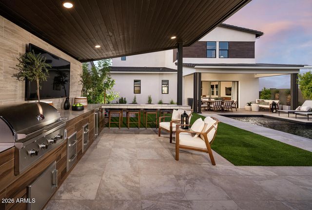 11109 E UTAH Avenue, Mesa, AZ 85212