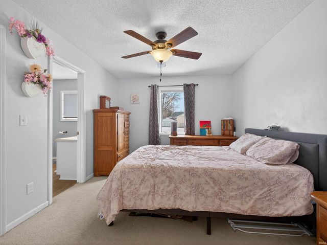 2518 Meadowsweet Court, Fort Wayne, IN 46808