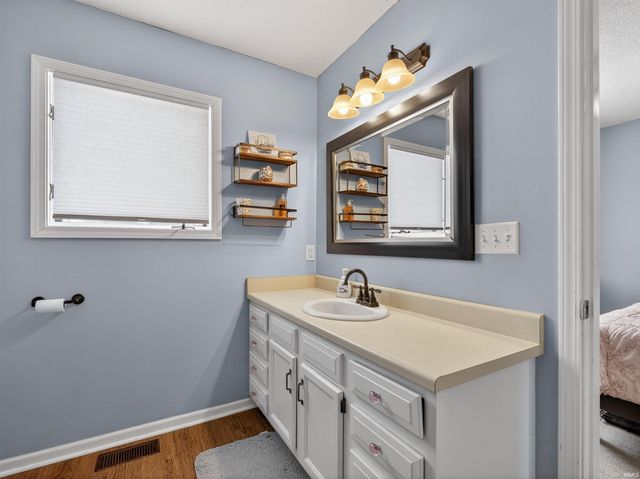 2518 Meadowsweet Court, Fort Wayne, IN 46808