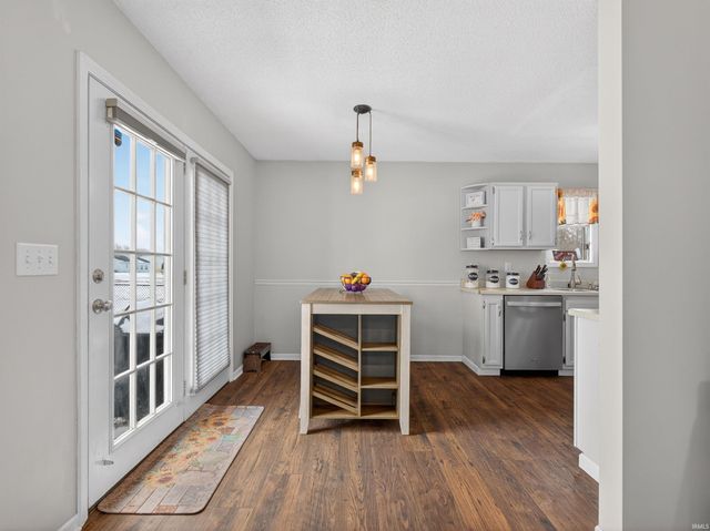 2518 Meadowsweet Court, Fort Wayne, IN 46808