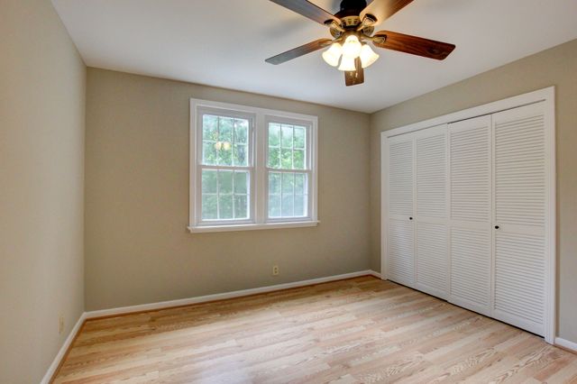 339 Thompson Ln, Clarksville, TN 37040