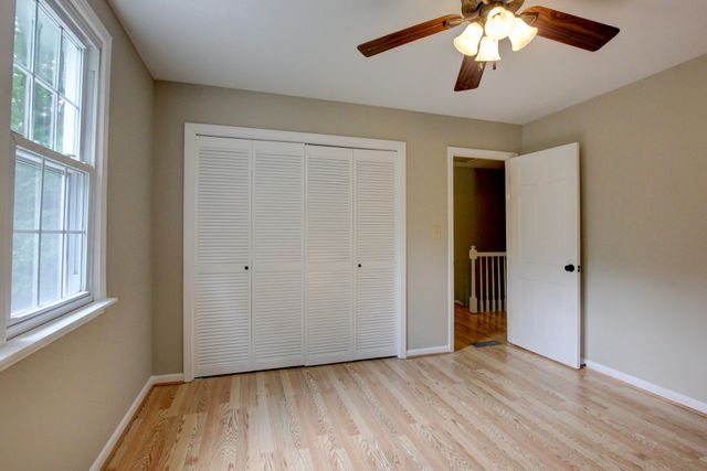 339 Thompson Ln, Clarksville, TN 37040