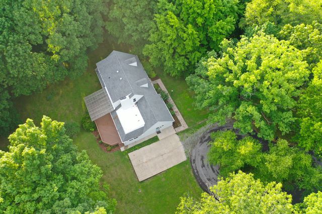 339 Thompson Ln, Clarksville, TN 37040