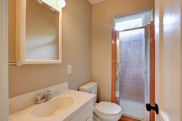 339 Thompson Ln, Clarksville, TN 37040