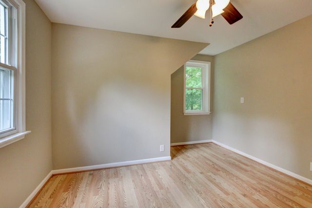 339 Thompson Ln, Clarksville, TN 37040