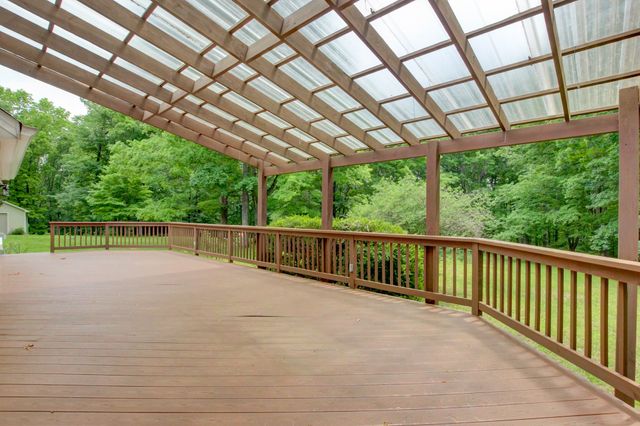 339 Thompson Ln, Clarksville, TN 37040