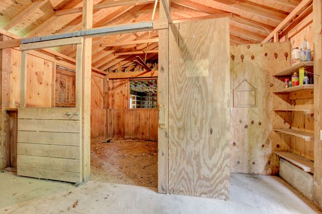 339 Thompson Ln, Clarksville, TN 37040
