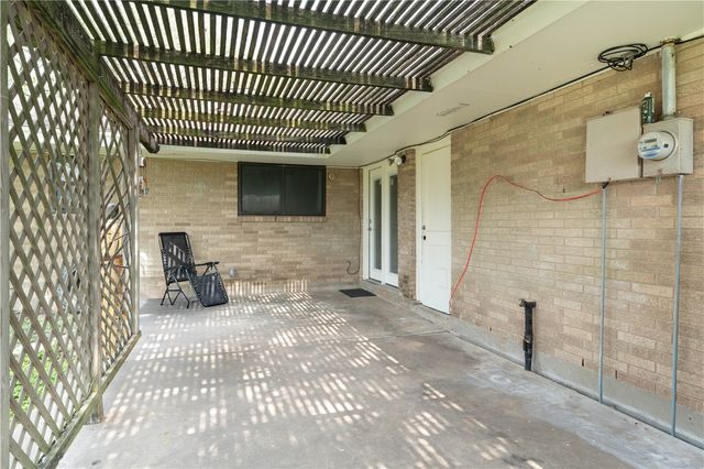 750 Retama Ave, Taft, TX 78390