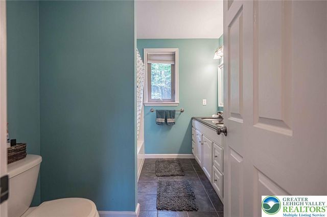 9114 Danner Road, New Tripoli, PA 18066