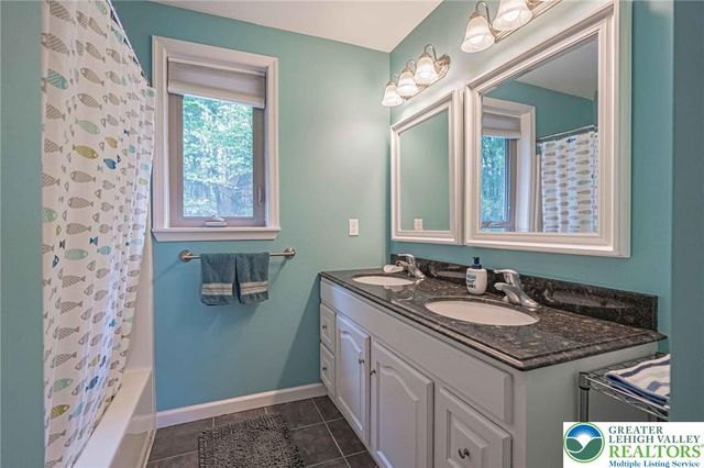 9114 Danner Road, New Tripoli, PA 18066