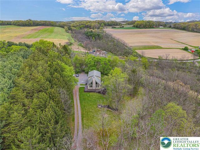 9114 Danner Road, New Tripoli, PA 18066