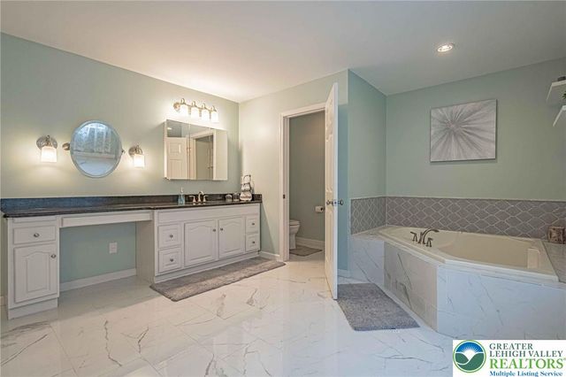 9114 Danner Road, New Tripoli, PA 18066