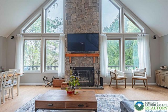 9114 Danner Road, New Tripoli, PA 18066