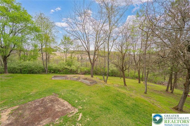 9114 Danner Road, New Tripoli, PA 18066