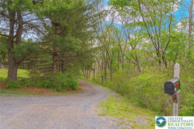 9114 Danner Road, New Tripoli, PA 18066