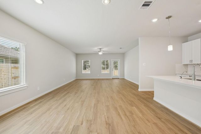 1214 Romany Fields Drive, Huffman, TX 77336