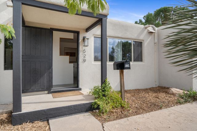 529 Barlane Place NW, Albuquerque, NM 87107