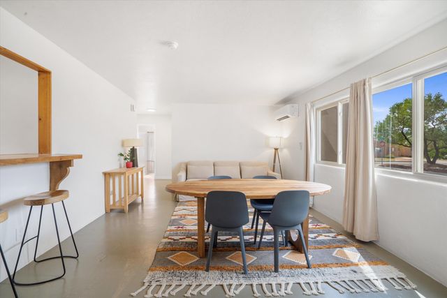 529 Barlane Place NW, Albuquerque, NM 87107