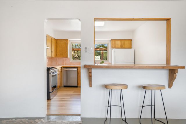 529 Barlane Place NW, Albuquerque, NM 87107