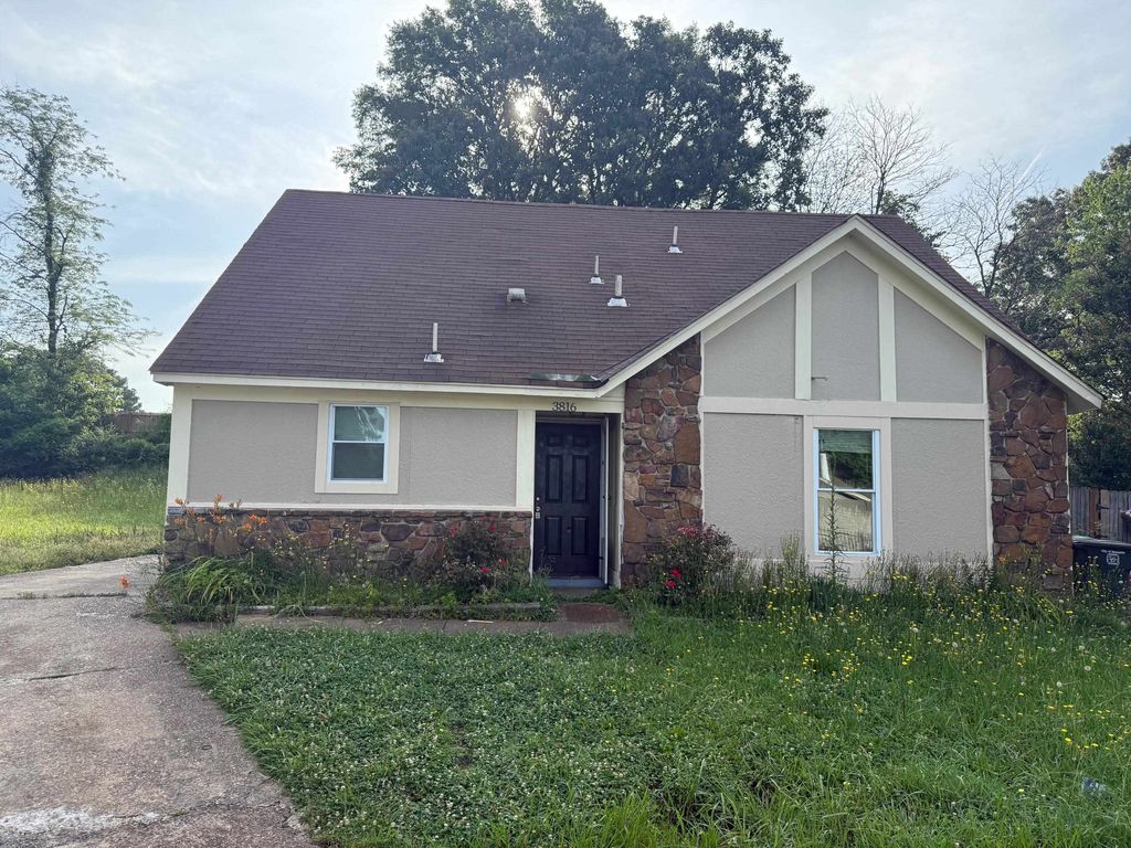 3816 CEDAR PATH DR, Memphis, TN 38115