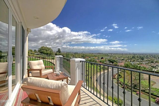 6153 Cobblestone Drive, Ventura, CA 93003