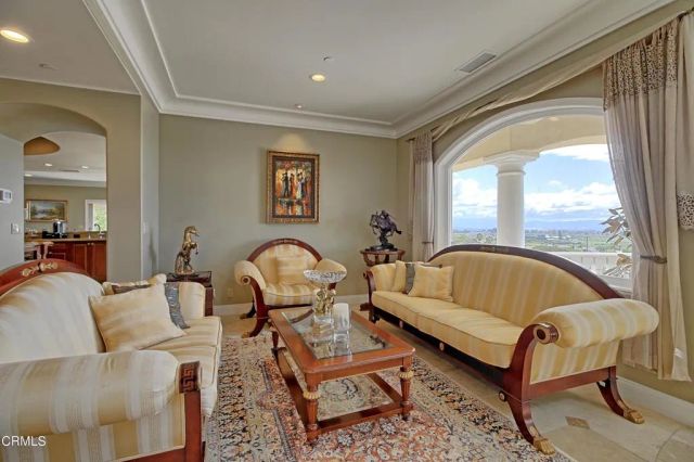 6153 Cobblestone Drive, Ventura, CA 93003