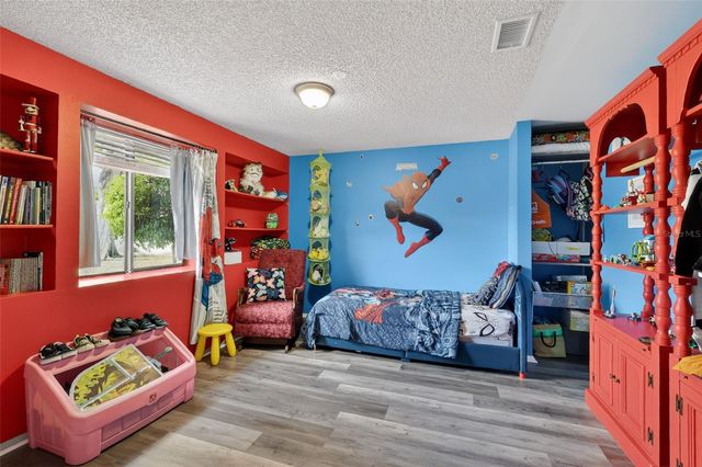 1192 LAMBERT LN., Longwood, FL 32750