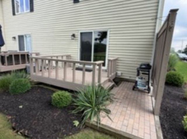 3028 East River Road, Grand Island, NY 14072