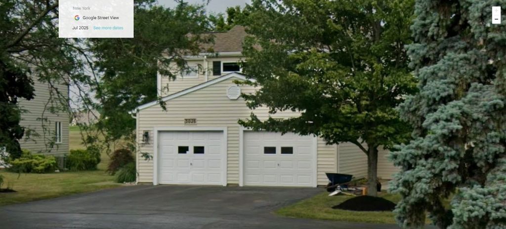 3028 East River Road, Grand Island, NY 14072