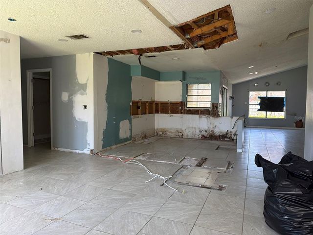 305 CORNWALLIS COURT, Kissimmee, FL 34758