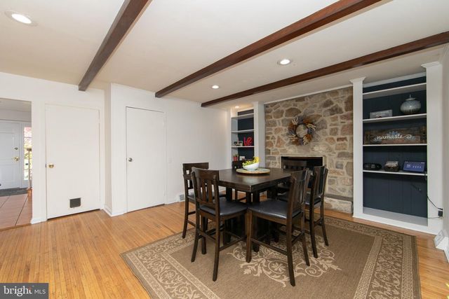 701 W ROLLING RD, Springfield, PA 19064