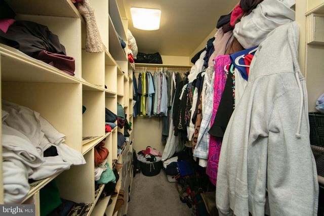 701 W ROLLING RD, Springfield, PA 19064