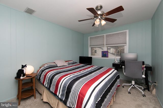 701 W ROLLING RD, Springfield, PA 19064