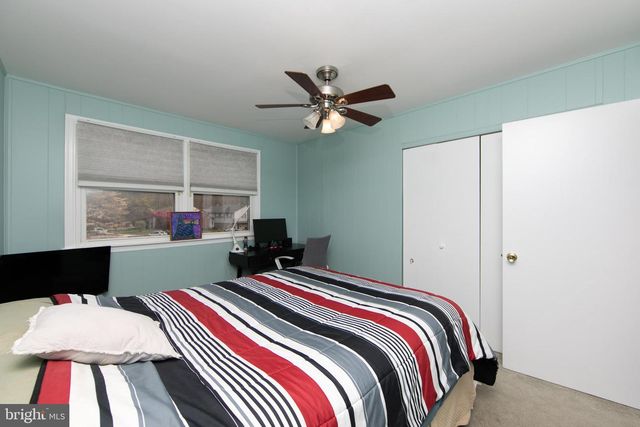 701 W ROLLING RD, Springfield, PA 19064