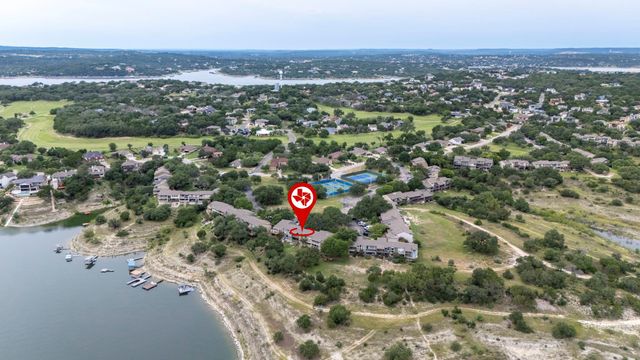 269 Venture Boulevard S, Point Venture, TX 78645