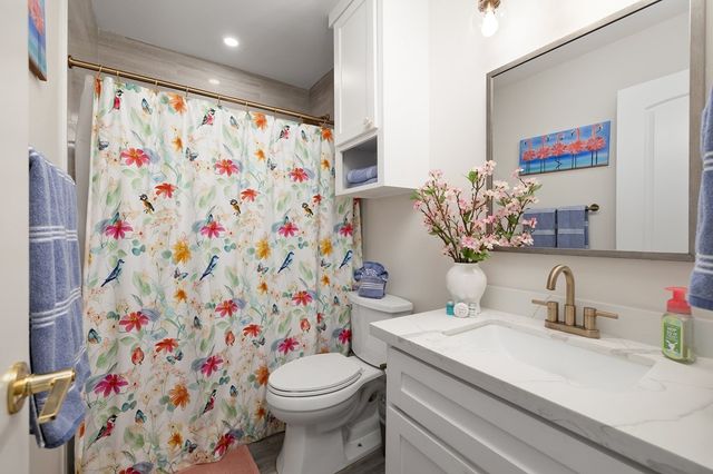 1028&9 W Scallop 1028&9, Port Isabel, TX 78578