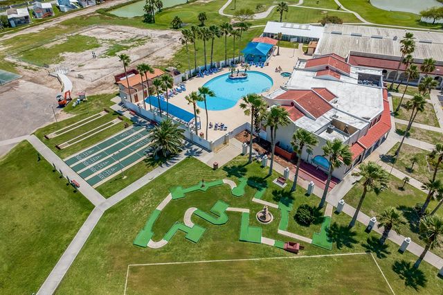 1028&9 W Scallop 1028&9, Port Isabel, TX 78578