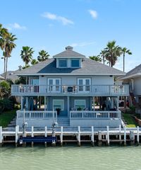 1028&9 W Scallop 1028&9, Port Isabel, TX 78578