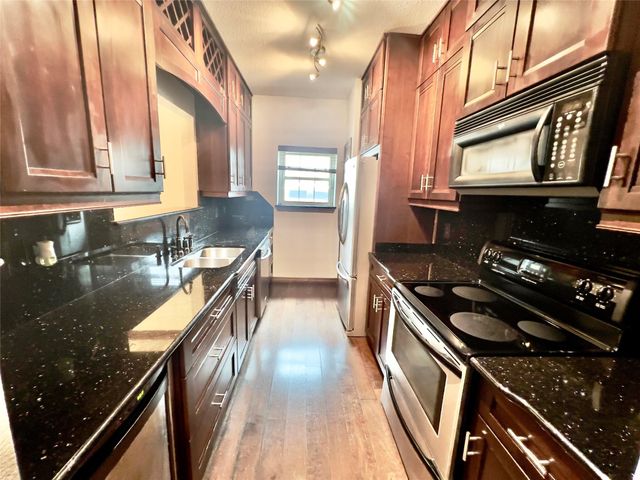 3018 Holly Hall Street 3018, Houston, TX 77054