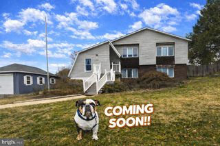 806 CLEARVIEW AVE, Hampstead, MD 21074