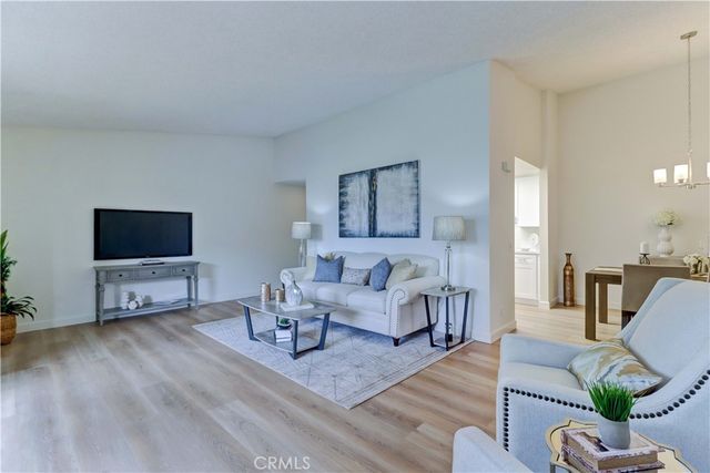 8877 Lauderdale Court 210-G, Huntington Beach, CA 92646