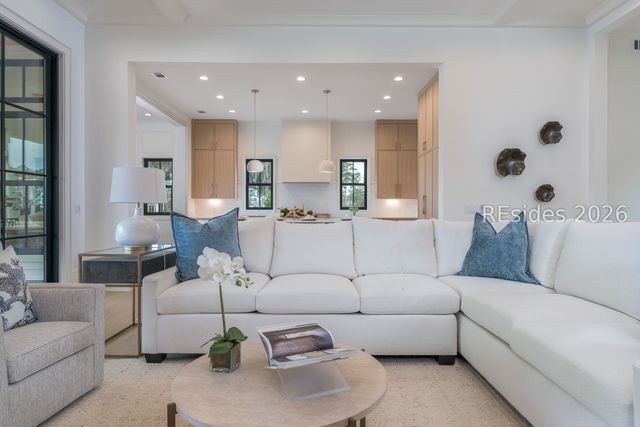 452 Davies Rd, Bluffton, SC 29910