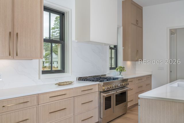 452 Davies Rd, Bluffton, SC 29910