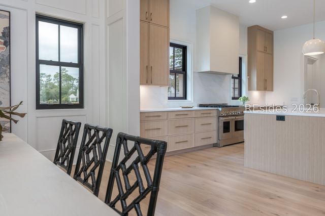 452 Davies Rd, Bluffton, SC 29910